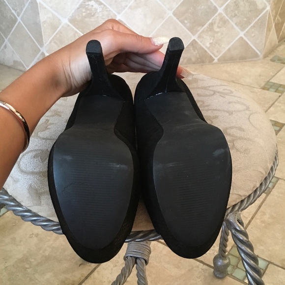 Steve Madden 'Alias' Black Snake Embossed Platform - Picture 6 of 6