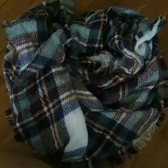 Plaid blanket scarf - Picture 1 of 4