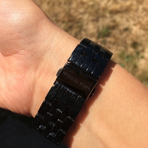 Michael Kors watch - Picture 3 of 5