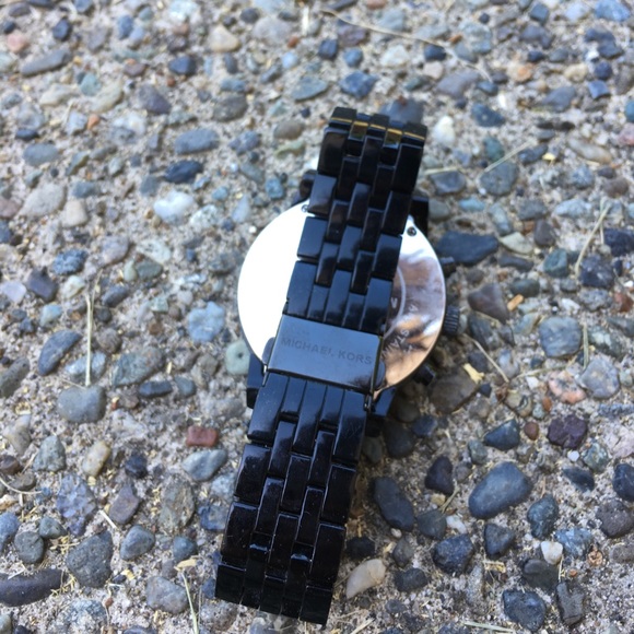 Michael Kors watch - Picture 4 of 5