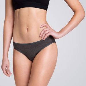 2-pack Organic Bikini Panties NWT