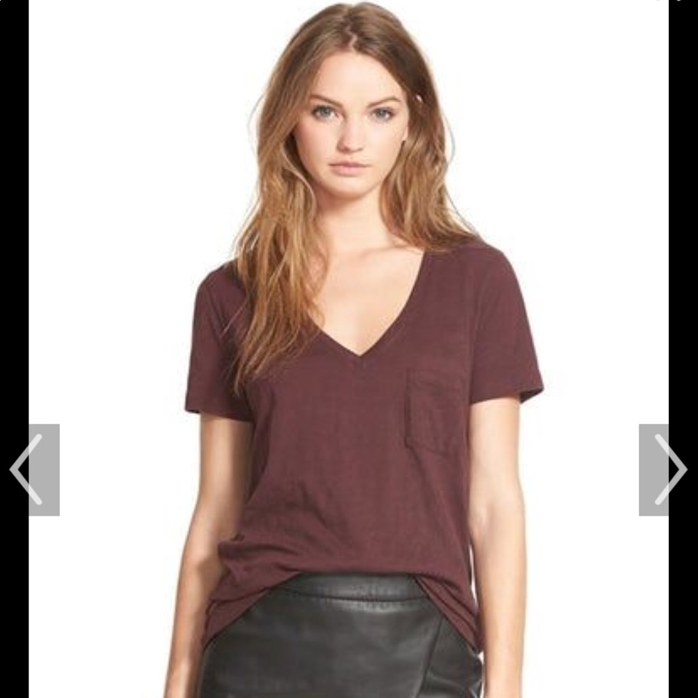 Madewell v neck pocket tee