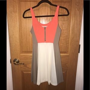 👗SUPER CUTE & TRENDY AND NEW SUMMER DRESS👗