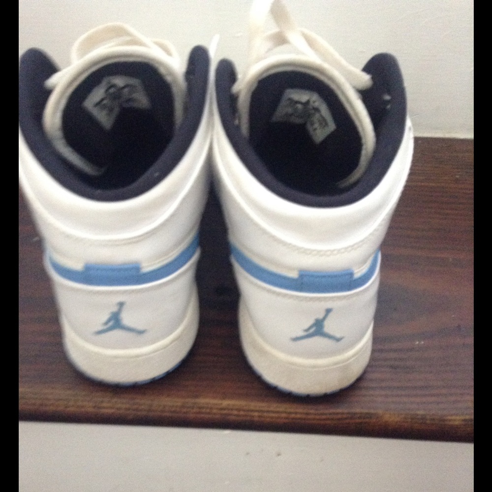 Jordan 1 - Picture 2 of 4