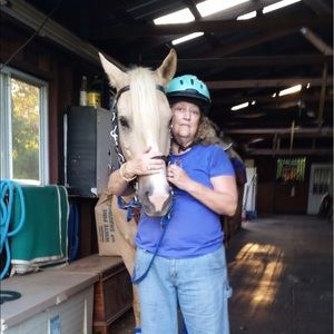 Meet your Posher, Linda