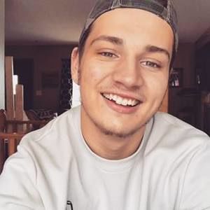 Meet your Posher, Hunter