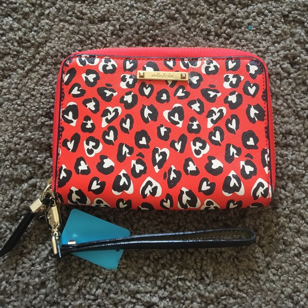 GIFTED 377 Stella & Dot clutch