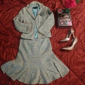 BCBG SUPER SEXY FEMININE SUIT! STUNNING WATERCOLOR