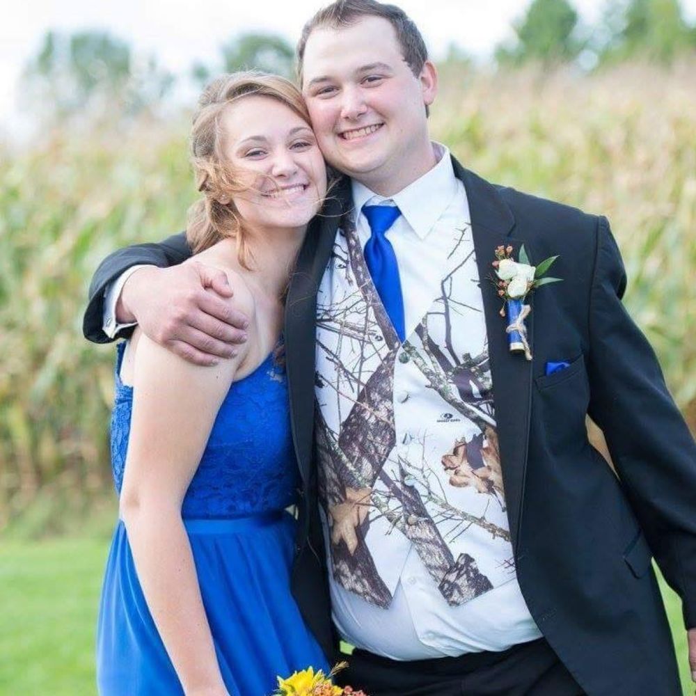 Meet your Posher, Brooke