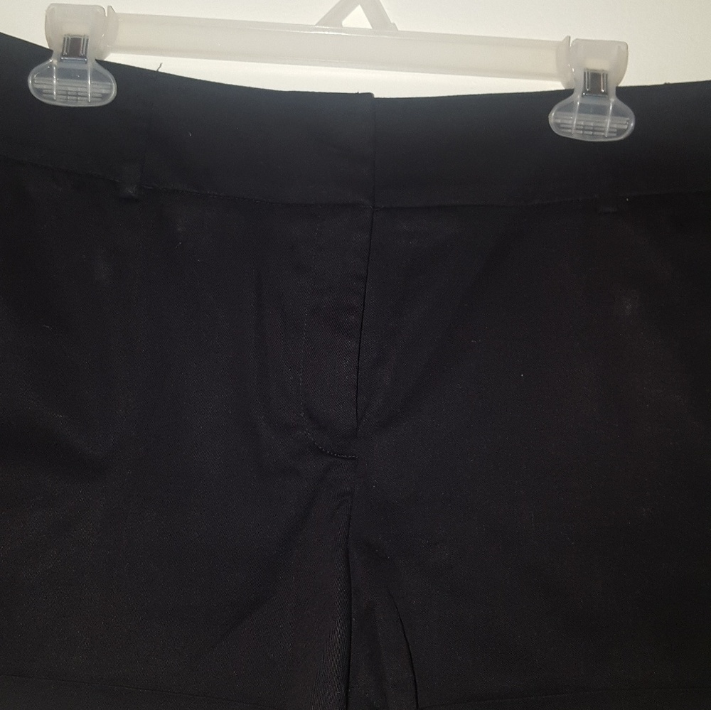 Shorts - Picture 3 of 3