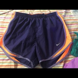 Women's Nike tempo shorts