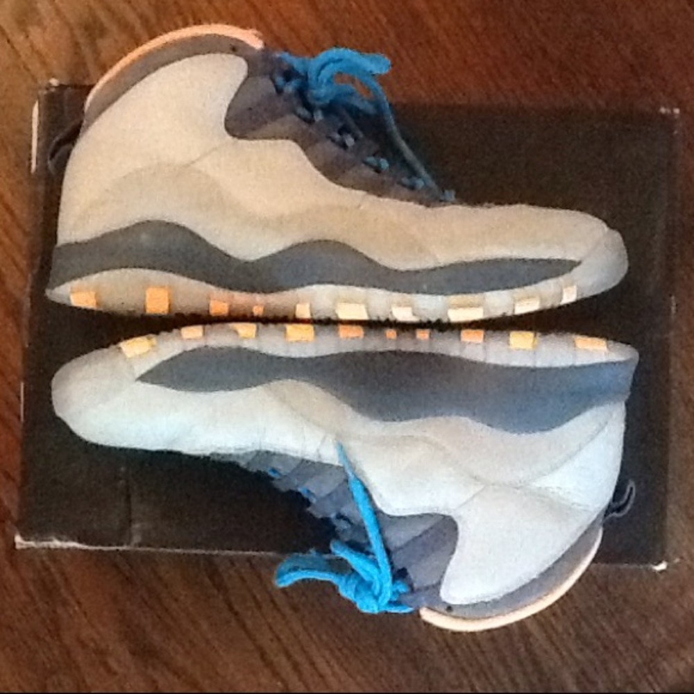 Jordan Bobcat 10