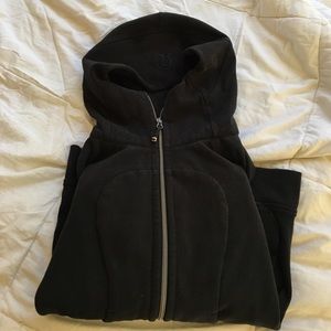 Black Lululemon Scuba Jacket! Size 4