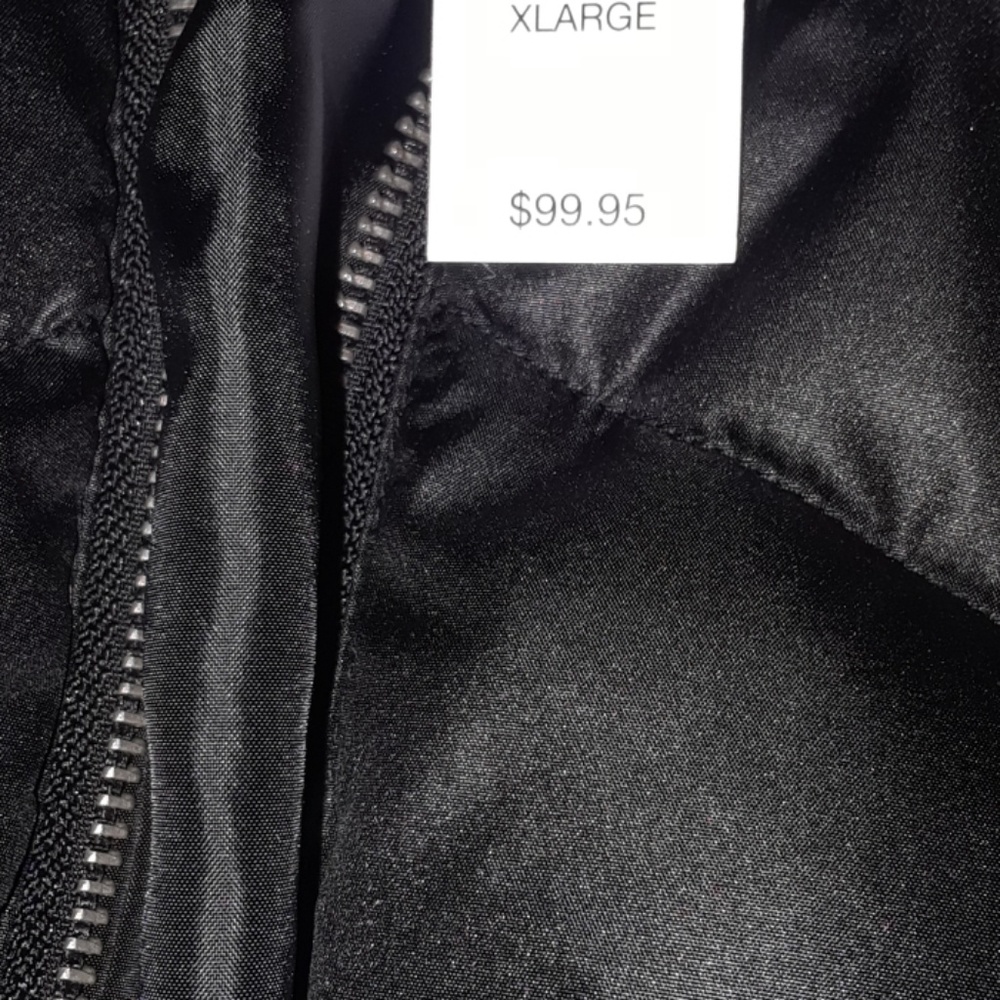 Coat - Picture 2 of 4