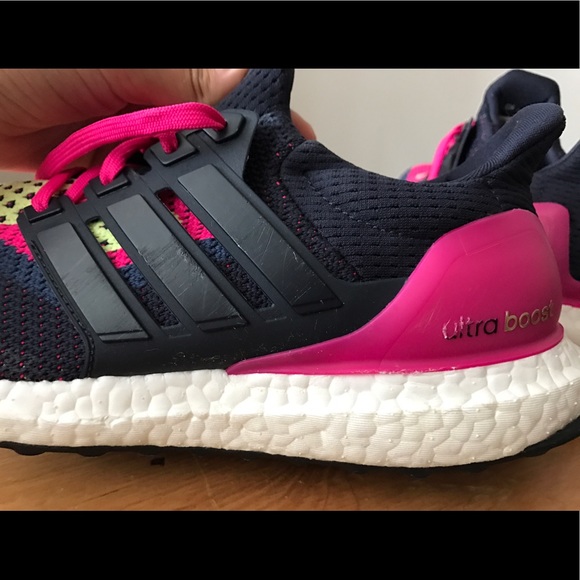 Adidas Ultra Boost - Picture 4 of 4