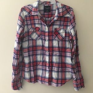 American Eagle Plaid snap front shirt
