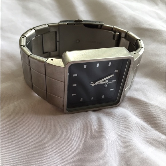 Nixon "The Quatro" Watch in Black - Picture 2 of 5