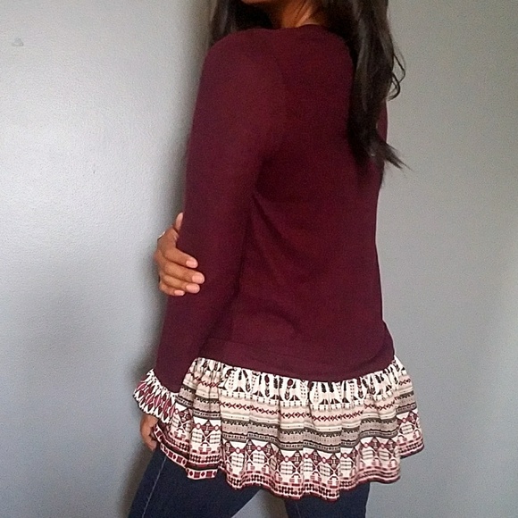 WINE RUFFLE PRINT LONG SLEEVE TOP - Picture 2 of 3