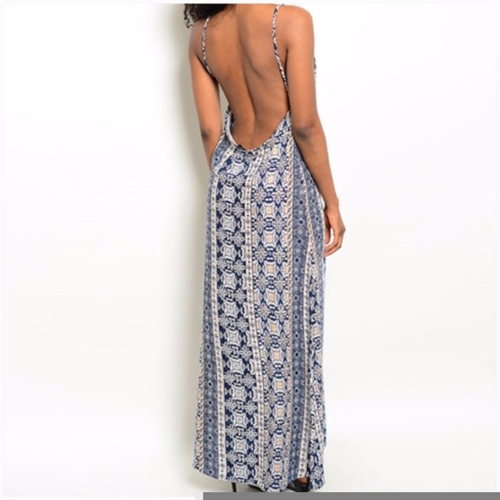 Open Back Maxi Dress - Picture 3 of 4
