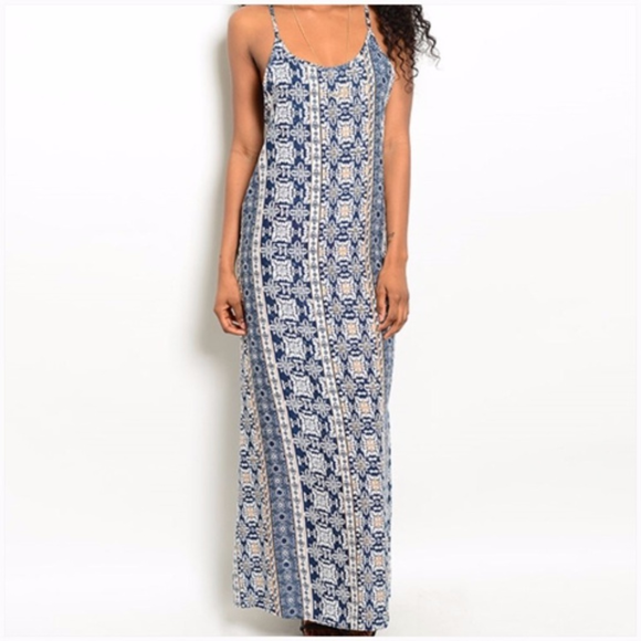 Open Back Maxi Dress - Picture 2 of 4