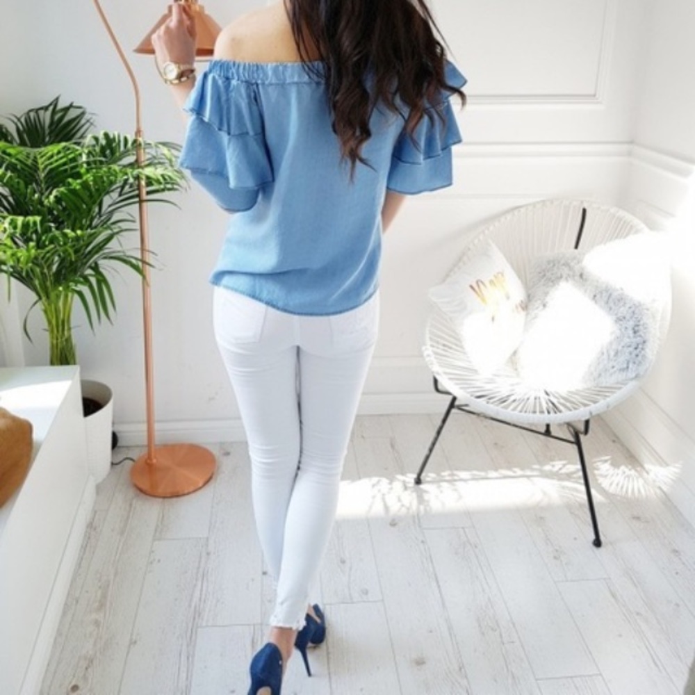 "Emilee" Ruffle Sleeve Top - Picture 6 of 8