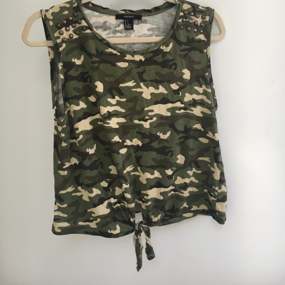 Studded Tie-Front Camouflage Tank
