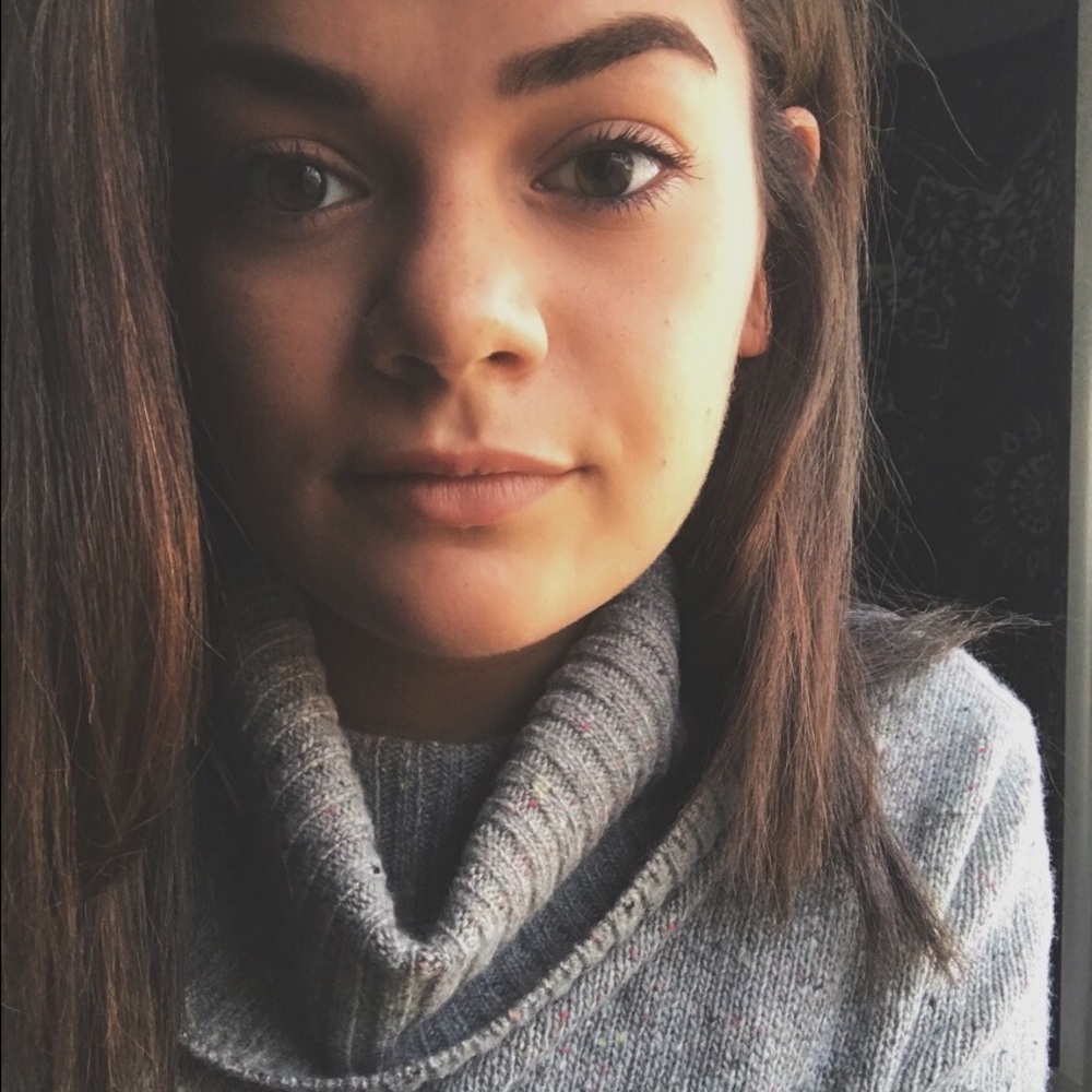 Meet your Posher, Sophia