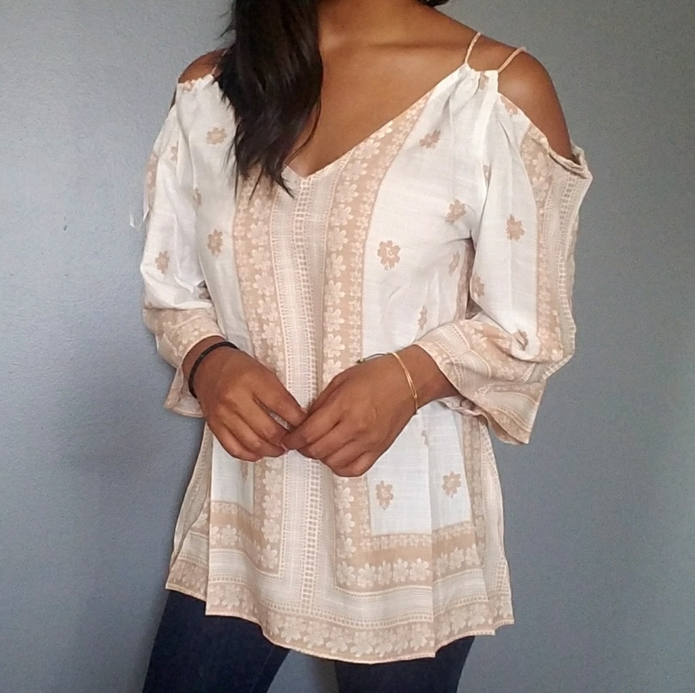 IVORY TAUPE PRINT COLD SHOULDER TOP - Picture 5 of 5