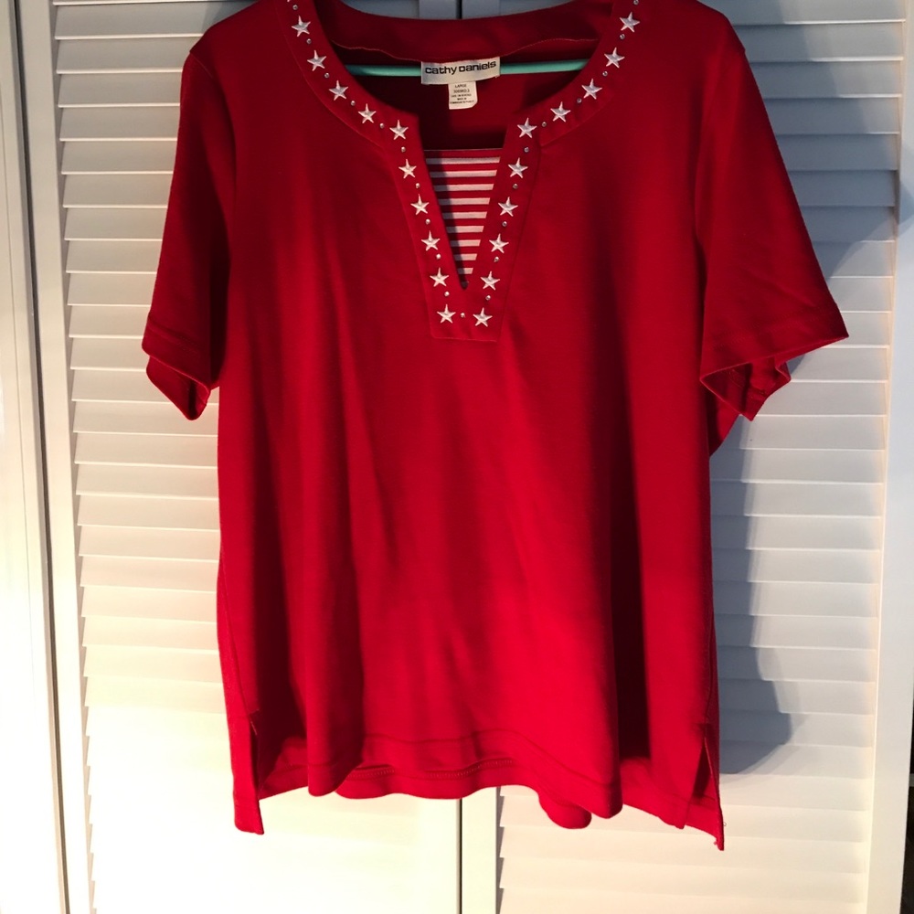 Red Star Tee