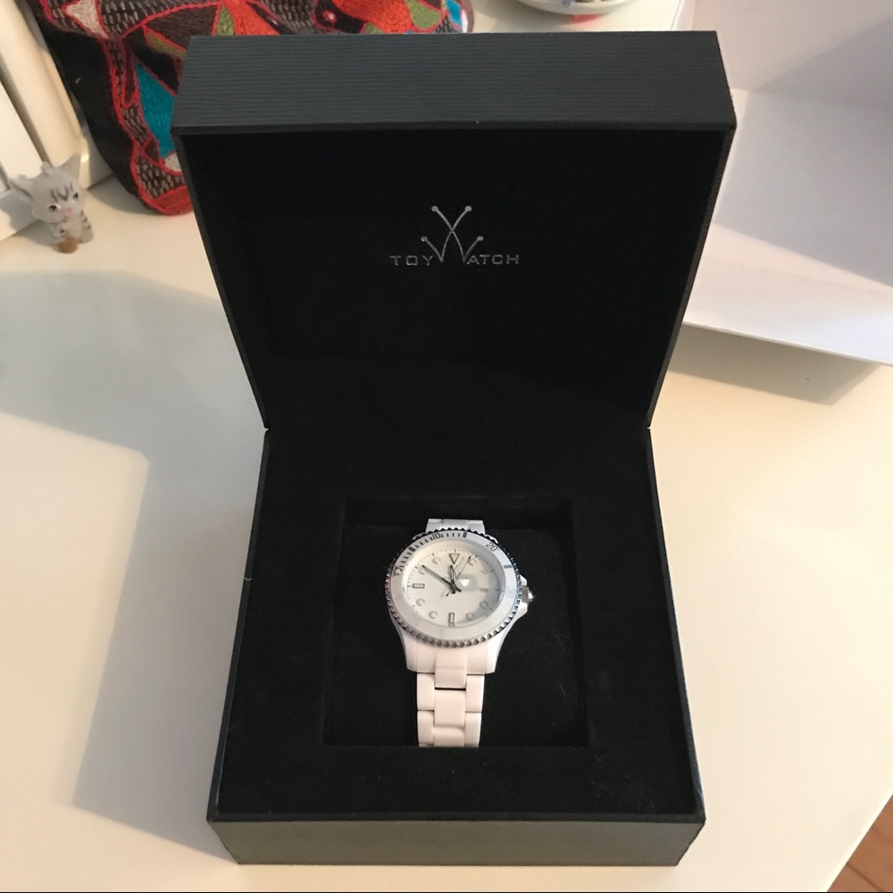 Toy Watch - Picture 2 of 2