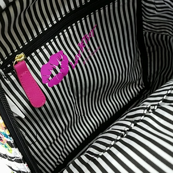 🎉1 HR SALE ONLY🎉BETSEY JOHNSON LARGE BACKPACK! - Picture 6 of 8