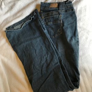 Hydraulic stretch denim bootcut