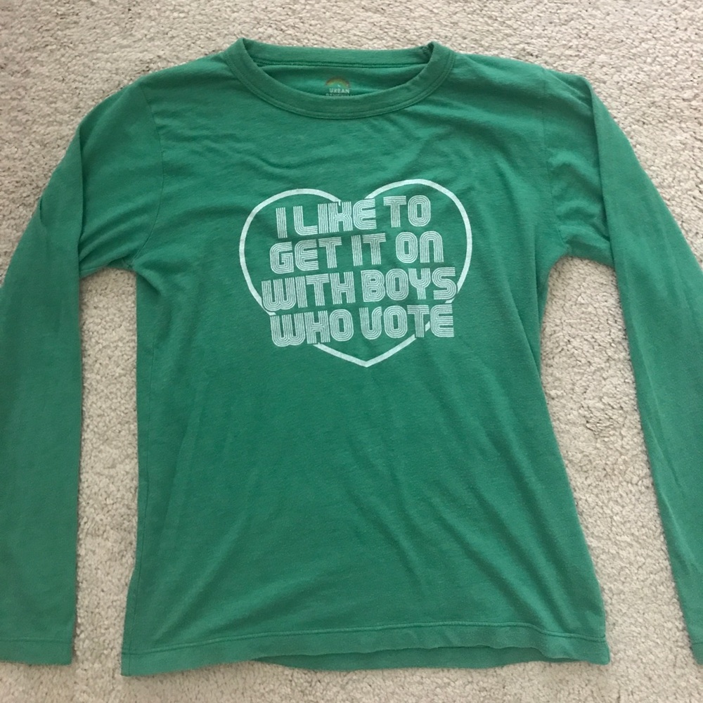 "I Like To Get It On With Boys Who Vote" Green Top