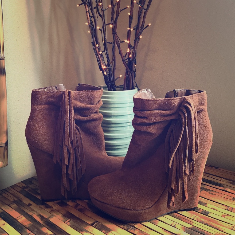 Steve madden Mikala fringe booties