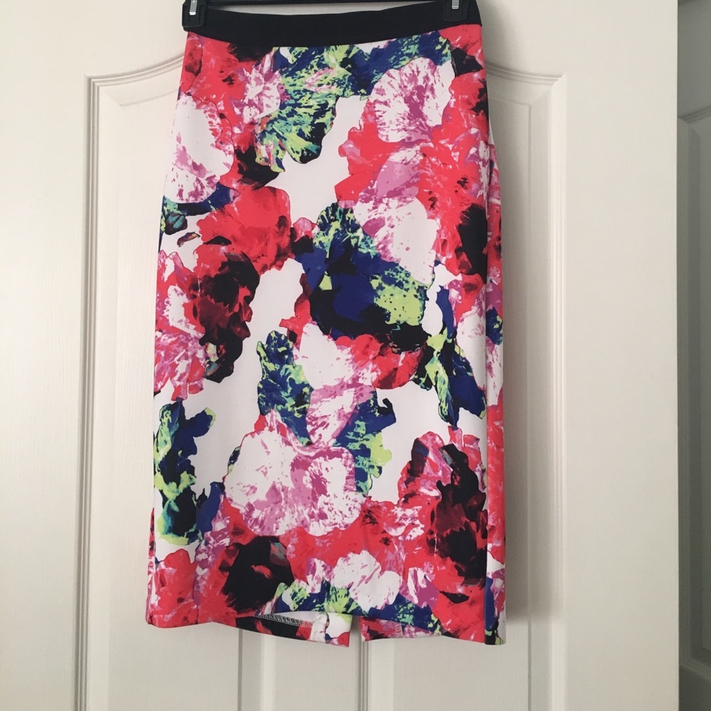 Floral print pencil skirt