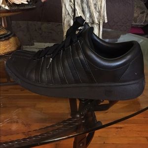 Classic K-Swiss (Black)