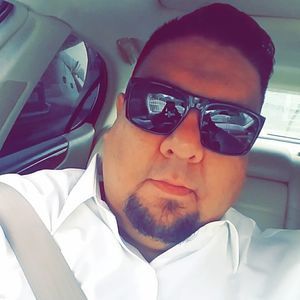 Meet your Posher, Thomas