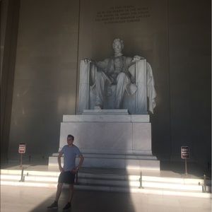 Meet your Posher, Tom