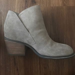 Jessica Simpson Booties
