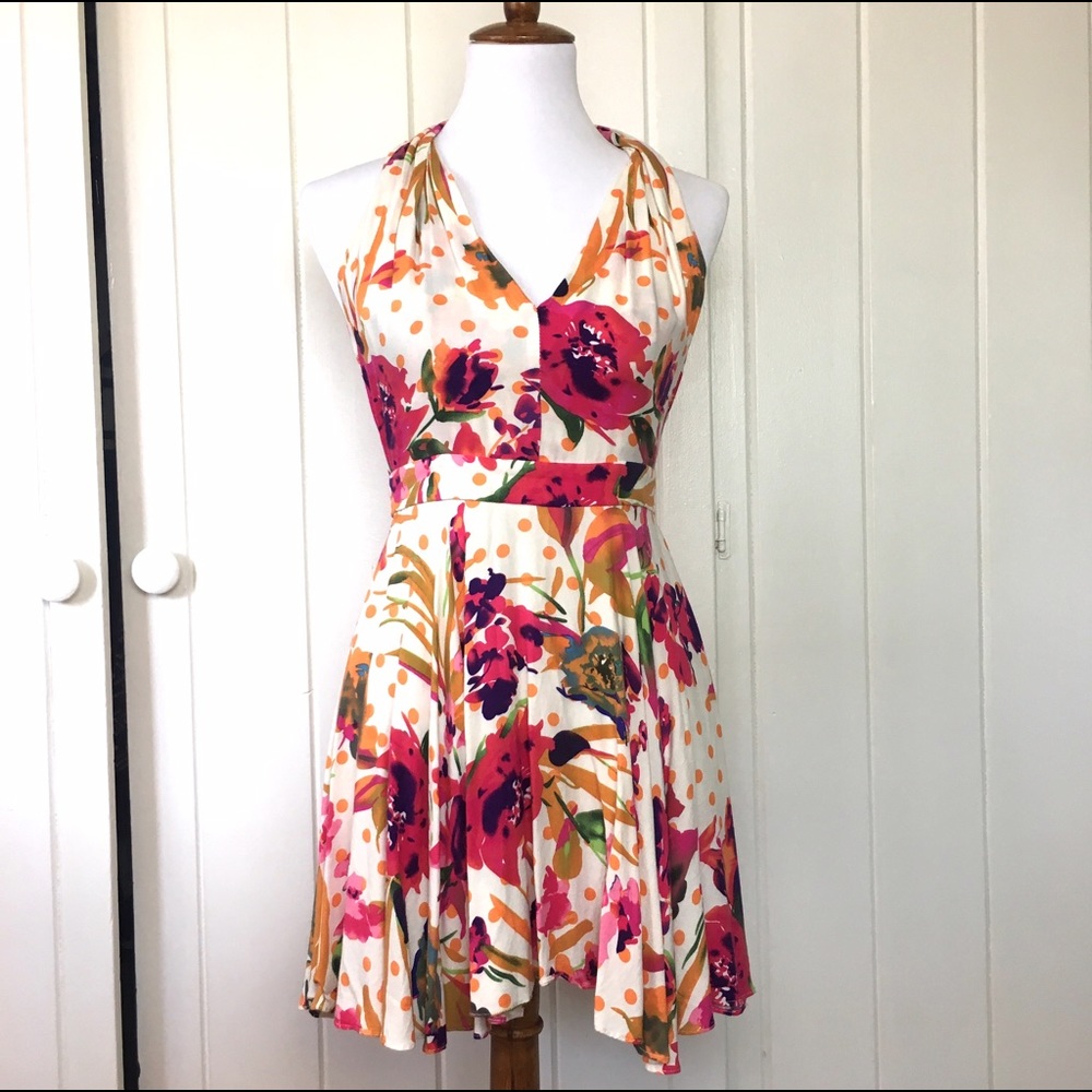 💕Fit and flare style Floral dress💕
