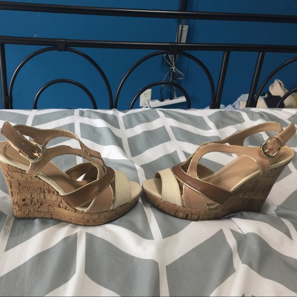 High heels - Picture 2 of 3