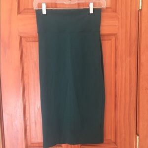 Bebe midi skirt in green, high waisted