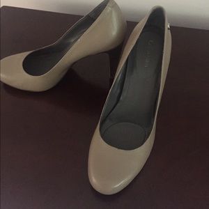 Calvin Klein Heels, Size: 8m