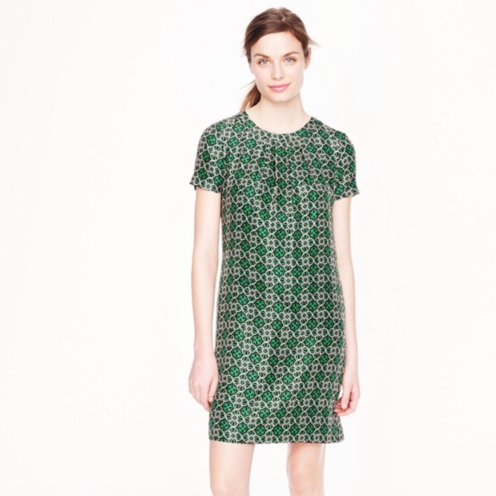 SOLD🌸Silk Shift Dress🍀