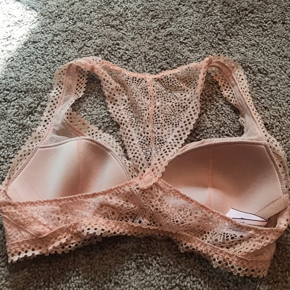 Victoria's Secret bralette size xs also fits small - Picture 2 of 3