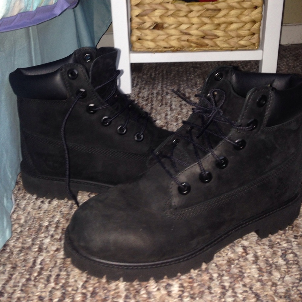 Black Timberlands. Waterproof