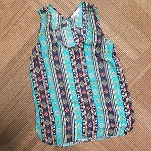 patterned tank