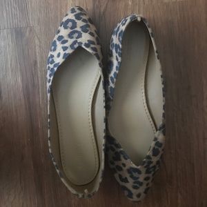 Old Navy Cheetah Flats