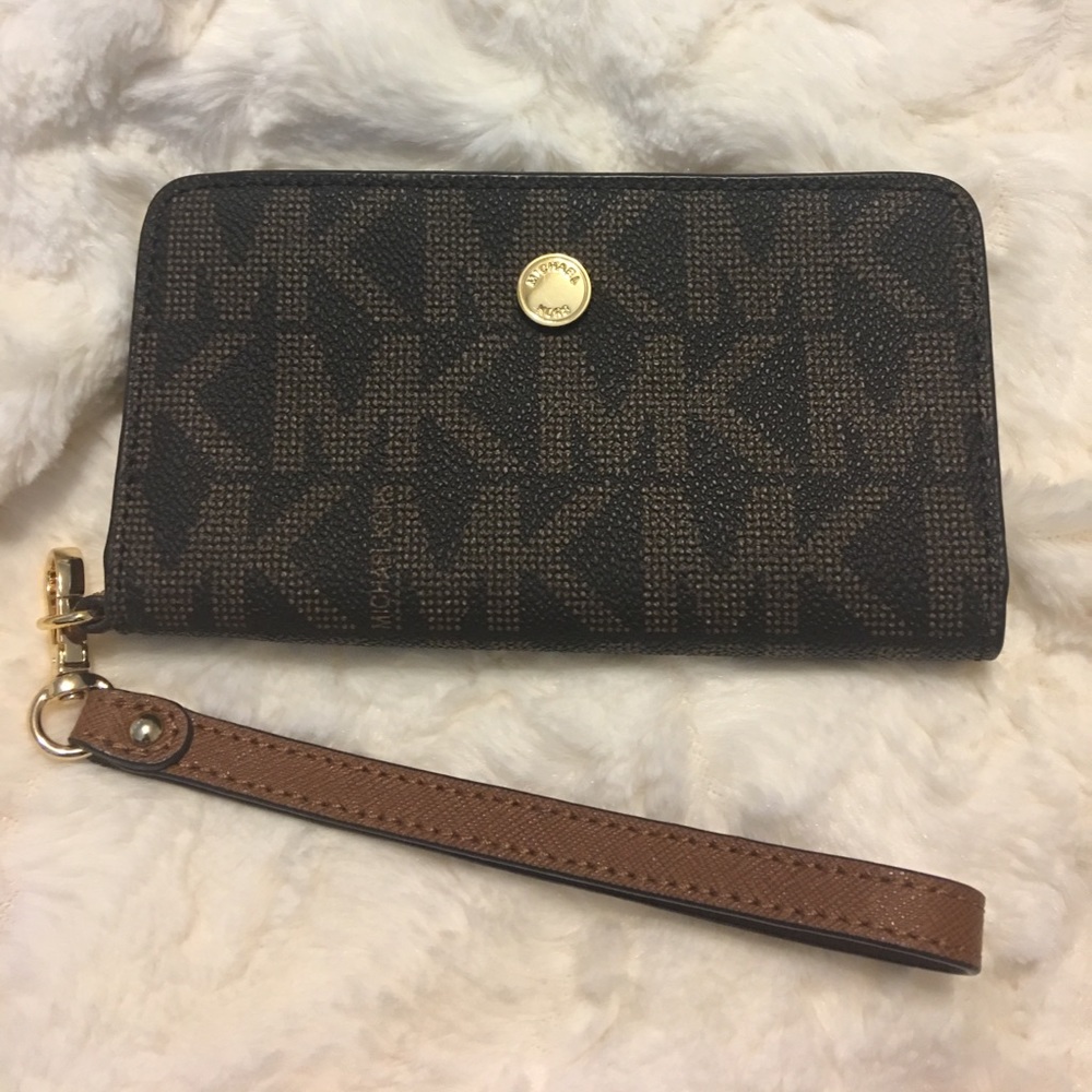 MIchael Kors Wristlet/Wallet
