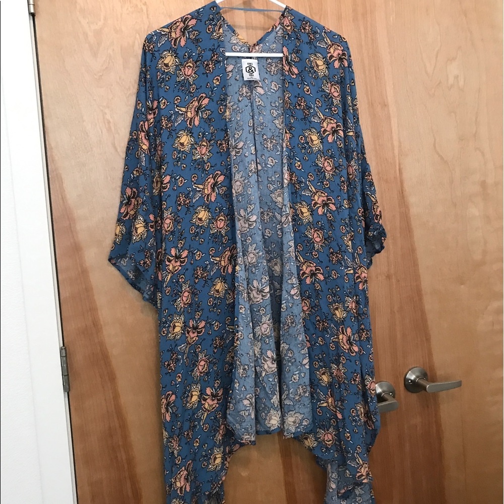 Agnes & Dora Kimono M/L